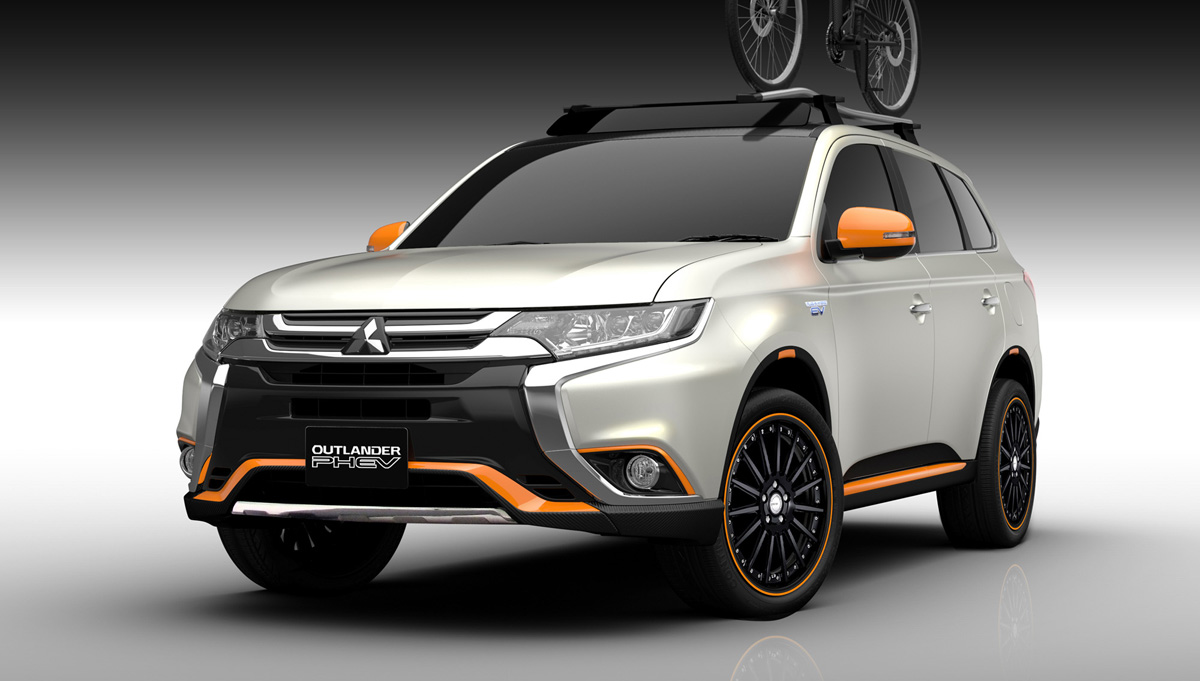 アウトランダーphev 純正ドアミラーカバー　ブラック　現行型 アウトランダーphev 純正ドアミラーカバー ブラック 現行型