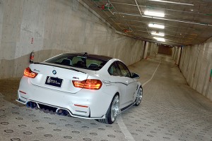 約22kgの軽量化を実現するBMW M4用「ROWENチタン製マフラー」