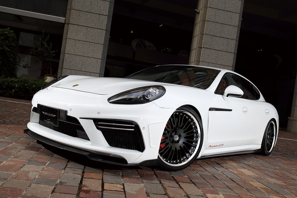 44-19・PANAMERA_GTS_1