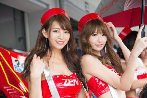 S-GT第6戦・GT-Rの牙城を破った「ZENT CERUMO RC F」【レースクィーン画像集】