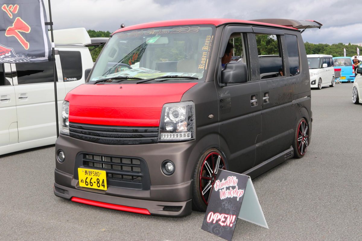 ワゴン Kカー アメ車に1box ドレスアップ車が大集合した カスタムジャパン Auto Messe Web カスタム アウトドア 福祉車両 モータースポーツなどのカーライフ情報が満載