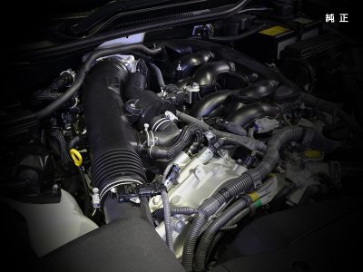 純正インテークは樹脂製ジャパラタイプ