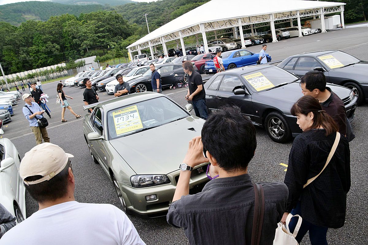 1734万円 のr34gt Rが R S Meeting 16 で展示販売 Auto Messe Web カスタム アウトドア 福祉車両 モータースポーツなどのカーライフ情報が満載