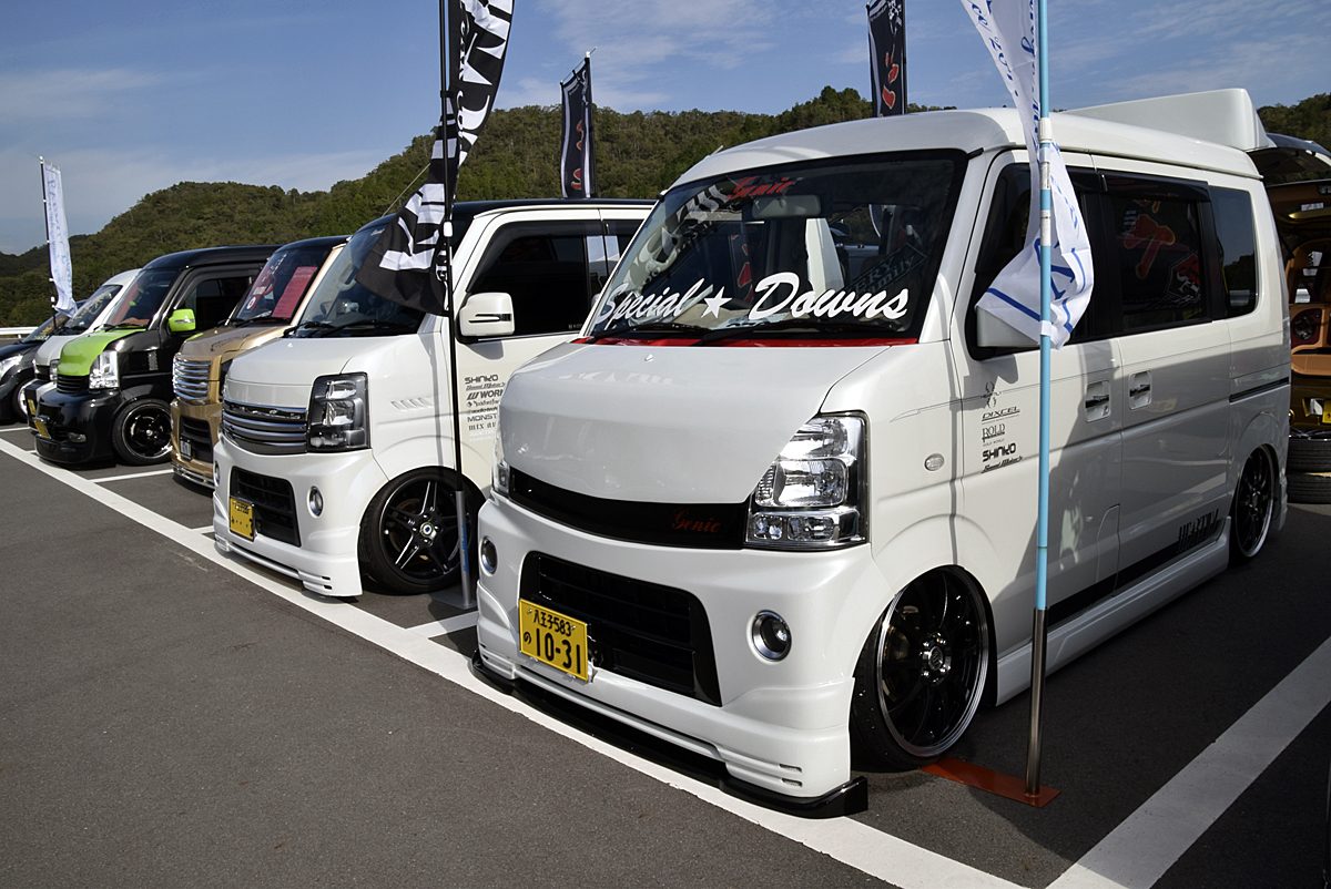 おしゃれなミニバンに大変身したkワンボックス King Of K Car Auto Messe Web カスタム アウトドア 福祉車両 モータースポーツなどのカーライフ情報が満載