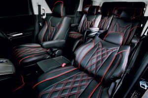 シート張り替えよりリーズナブルでプレミアムな「シートカバー」