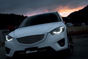 CX-5に他にはない眼力を与えるヘッドライト＆テールランプ