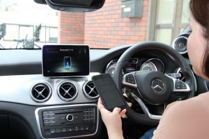 スマートフォンの音楽を車内で快適に聴く5つのポイント