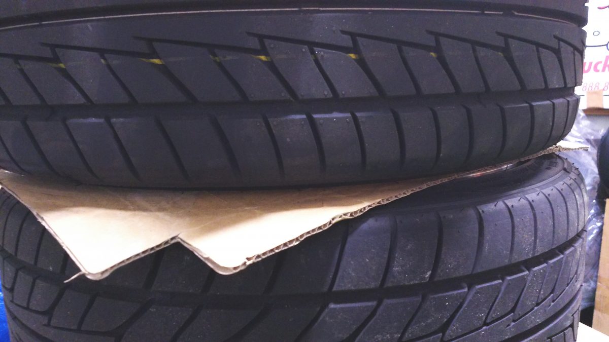 タイヤ 保管 方法