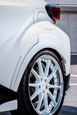 ARTISAN SPIRITS(C-HR)