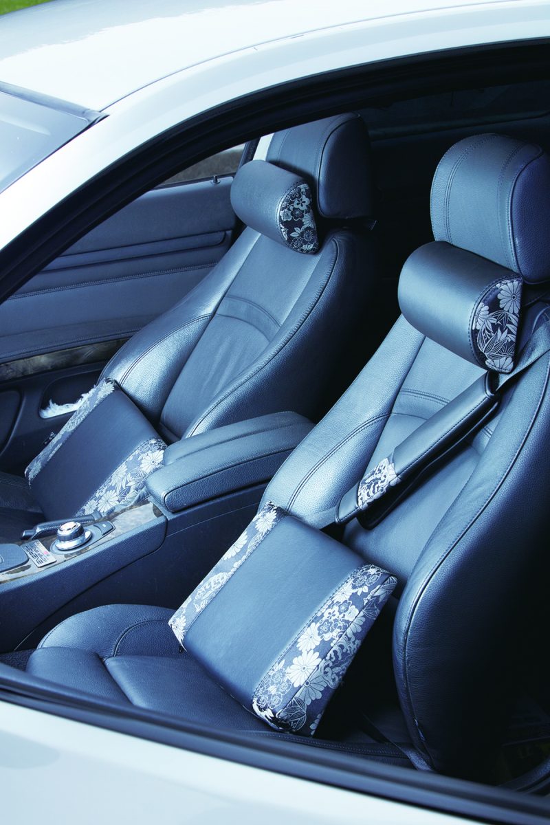 舞杏、ハイエース、和柄