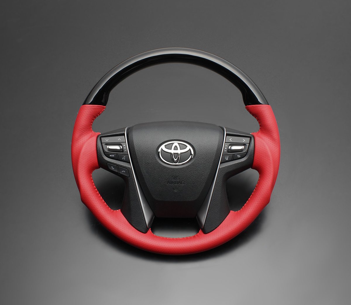 ステアリング、アルヴェル、ルナインターナショナル、フェガーリ