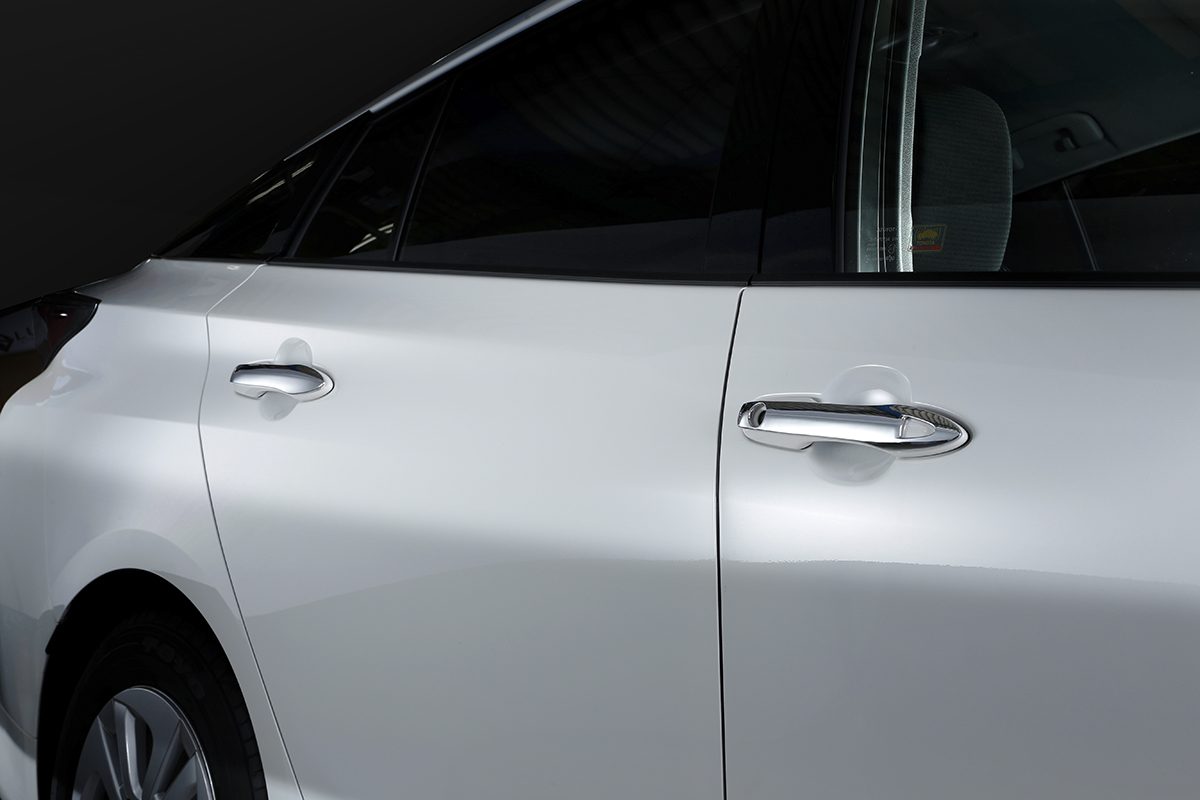 プリウス、メッキカバー、ルナインターナショナル、フェガーリ