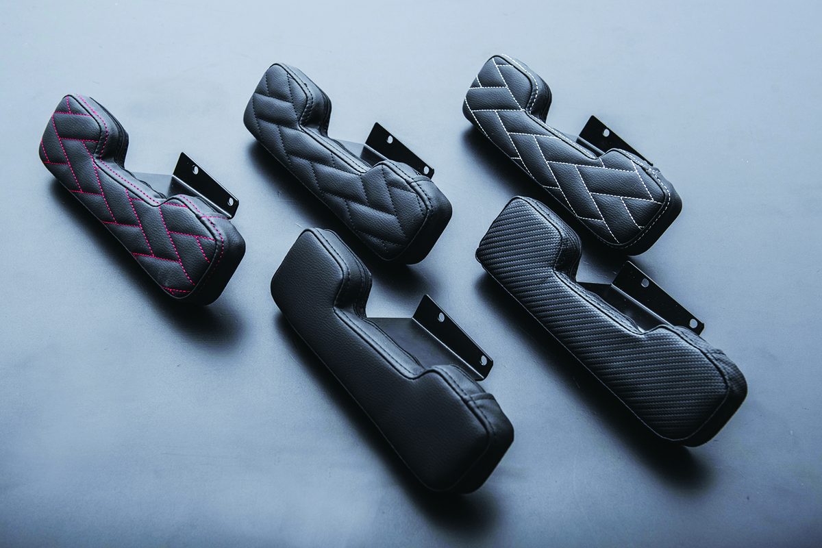 アームレスト、ハイエース、ランボ、疲れないアームレスト、ハイエーススタイル、ランボ