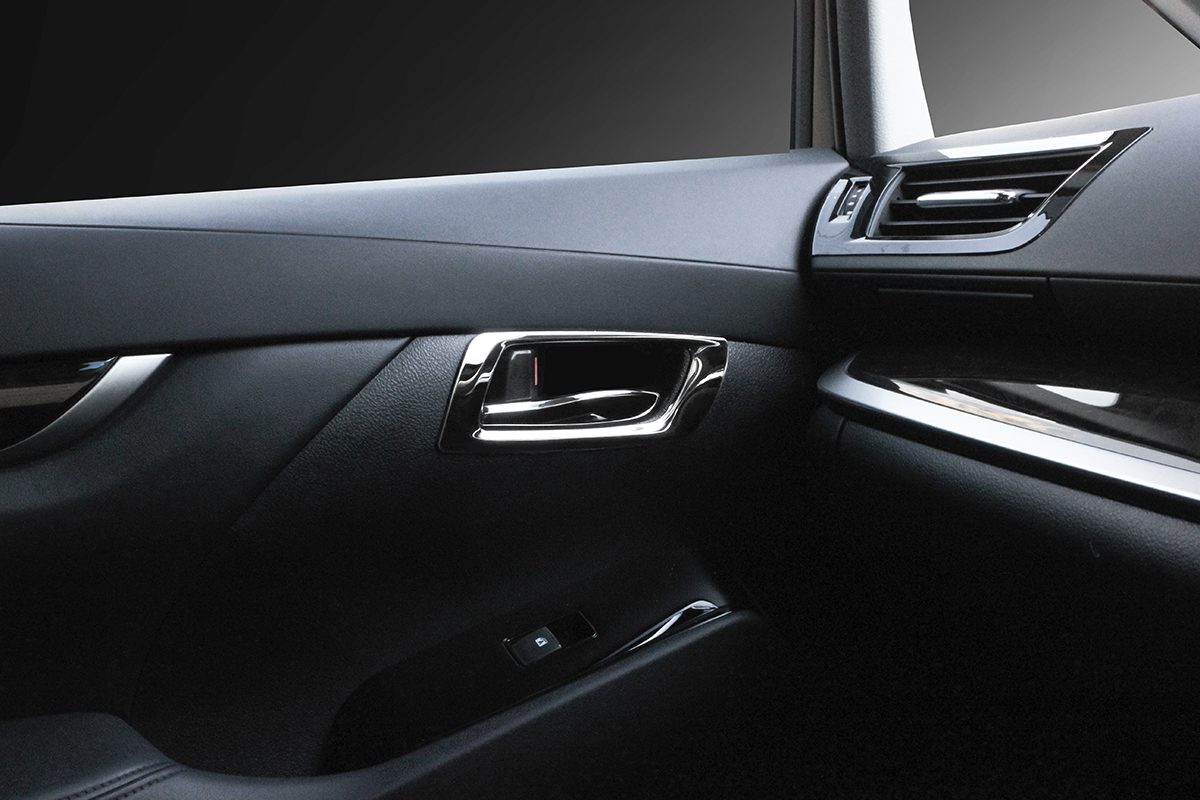 ドアプロテクター、アルヴェル、ルナインターナショナル、フェガーリ