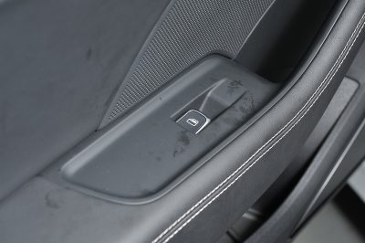 グリオズガレージ マニアックスSTADIUM