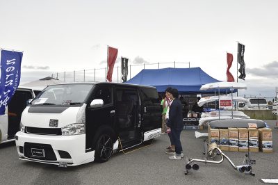 スーパーカーニバル、ハイエーススタイル