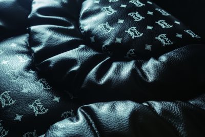 DAD、ギャルソン、シートカバー、ロイヤルラウンジ