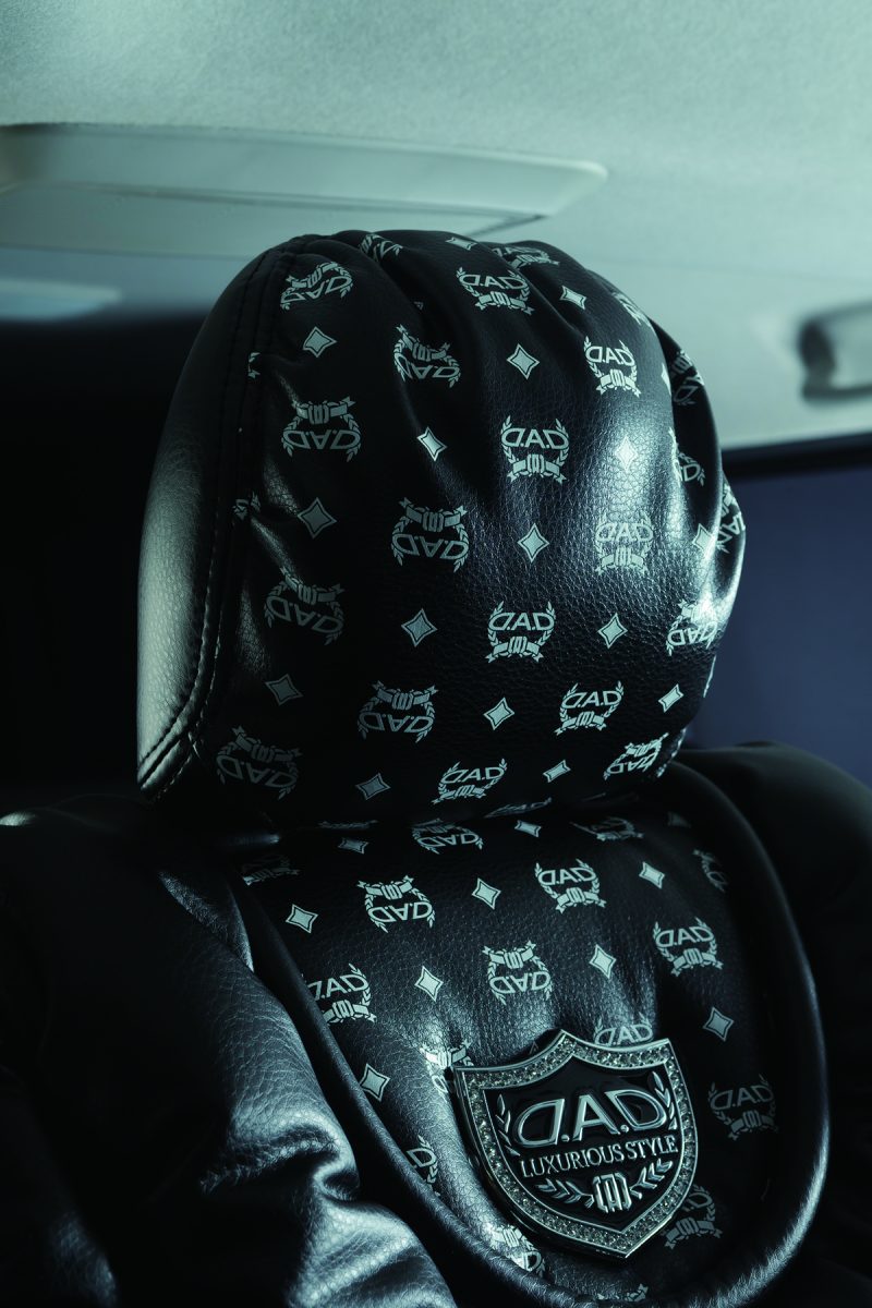 DAD、ギャルソン、シートカバー、ロイヤルラウンジ