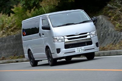 スーパーカーニバル、ハイエーススタイル