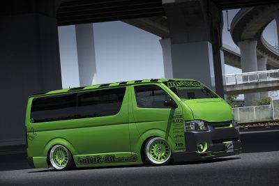 スーパーカーニバル、ハイエーススタイル