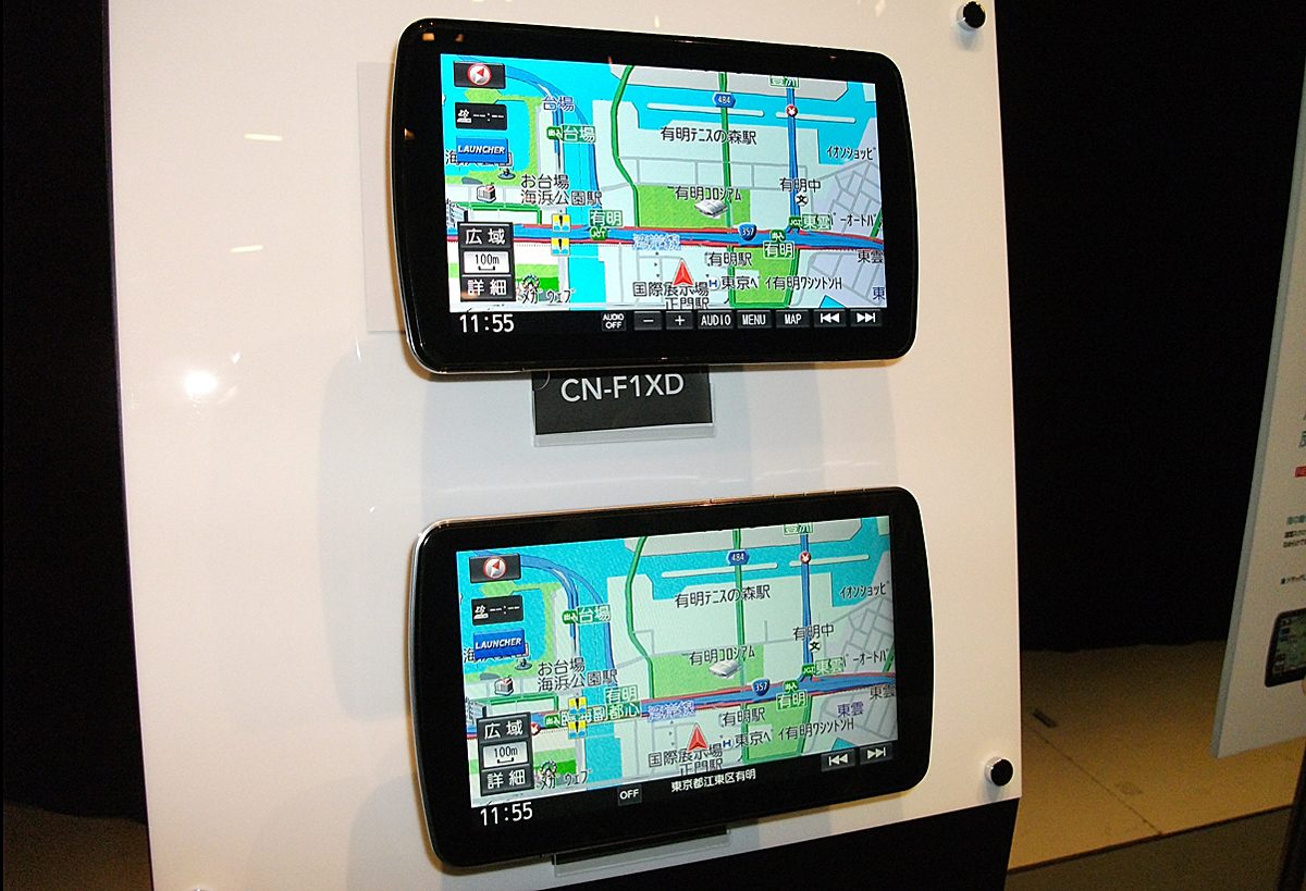 2DINスペースに入る9Vモニター新型ナビ『ストラーダF1X』発売 | AUTO