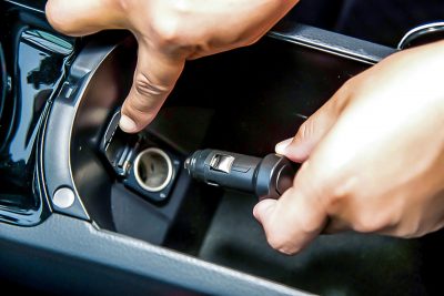 USBポート　USB電源　充電器　車