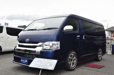 スーパーカーニバル、ハイエーススタイル