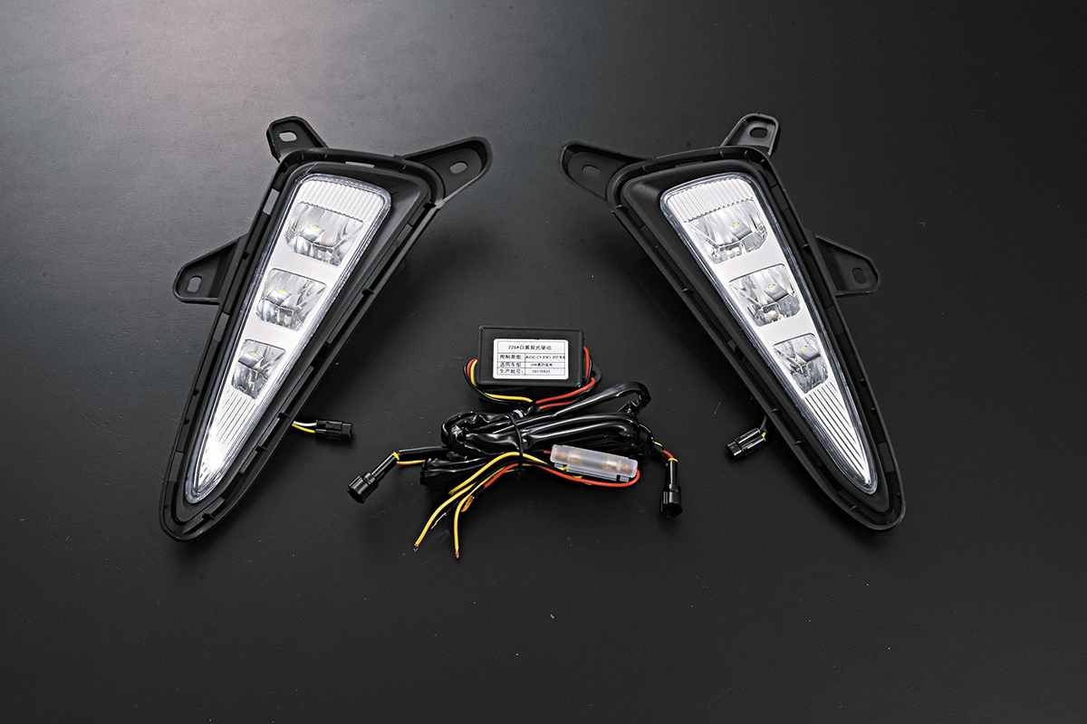 c-hr リフレクター デイライト LANBO