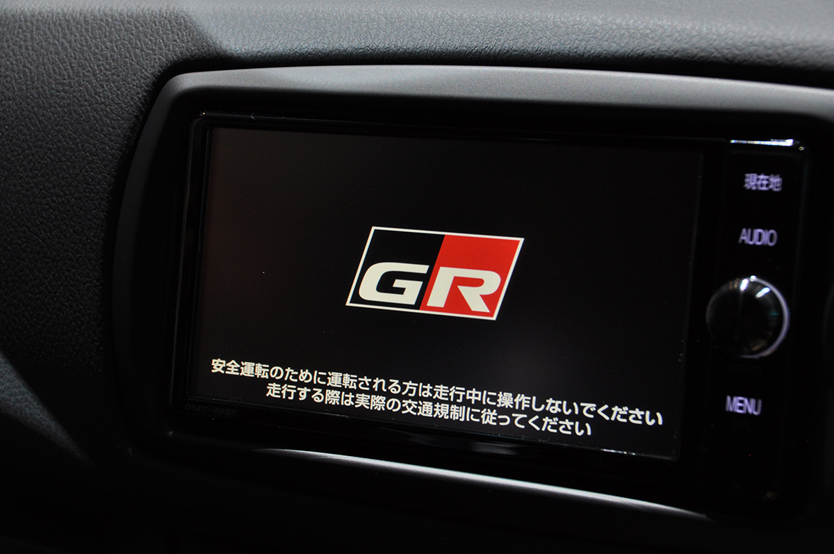 GR NAVI　GRMN 東京モーターショー ヴィッツ