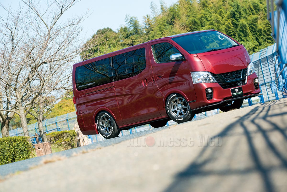 早くも登場！ マイチェン後のNV350キャラバン用「GIBSON」エアロキット