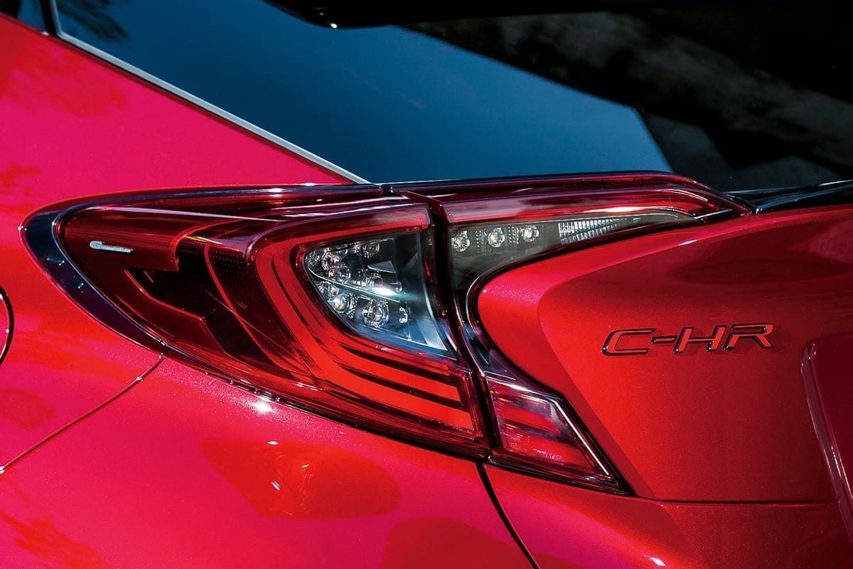 C-HR 内装 グラージオ カーボン インパネ ステアリング シフトノブ