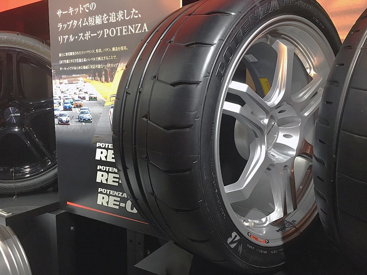 サーキット中 上級者向け新作 ポテンザre 12d が登場 東京オートサロン18 Auto Messe Web カスタム アウトドア 福祉車両 モータースポーツなどのカーライフ情報が満載