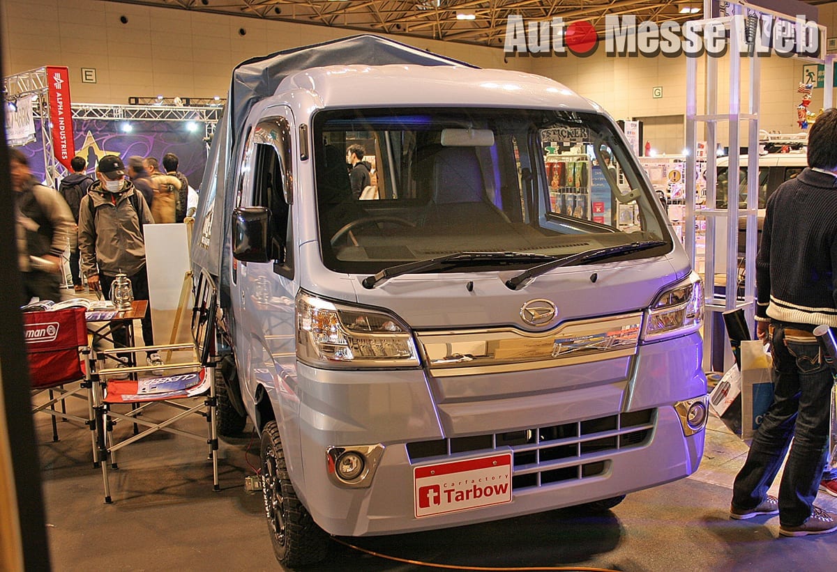 軽トラにテントキットを搭載 荷台泊という新しいアウトドアスタイルを提案 Auto Messe Web カスタム アウトドア 福祉車両 モータースポーツなどのカーライフ情報が満載