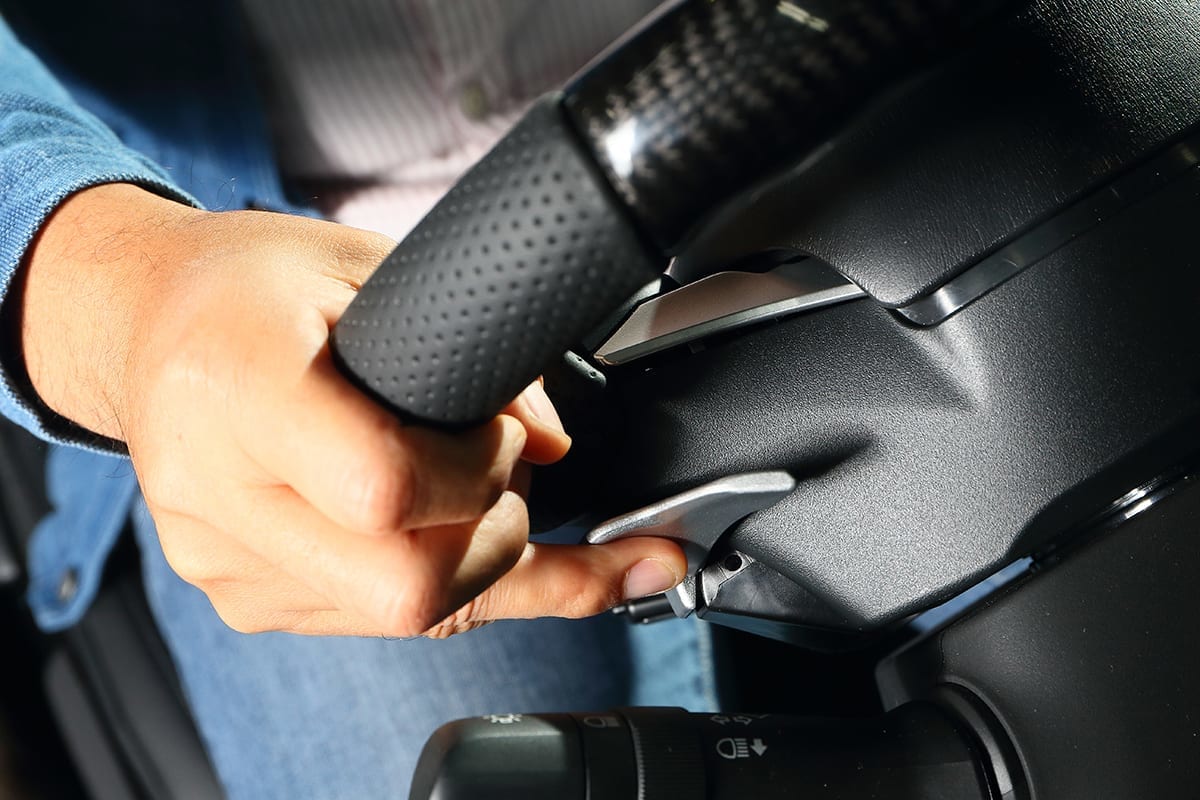 REAL、STEERING、レアル、ステアリング、86、BRZ、KOUKI、後期