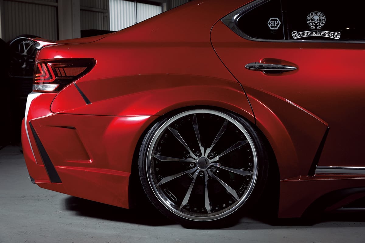 ブラックパールコンンプリート、Blackpearl complete、LEXUS LS、レクサスLS、ワイドフェンダー、クロスボーン