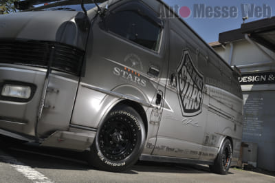 ハイエースカスタム