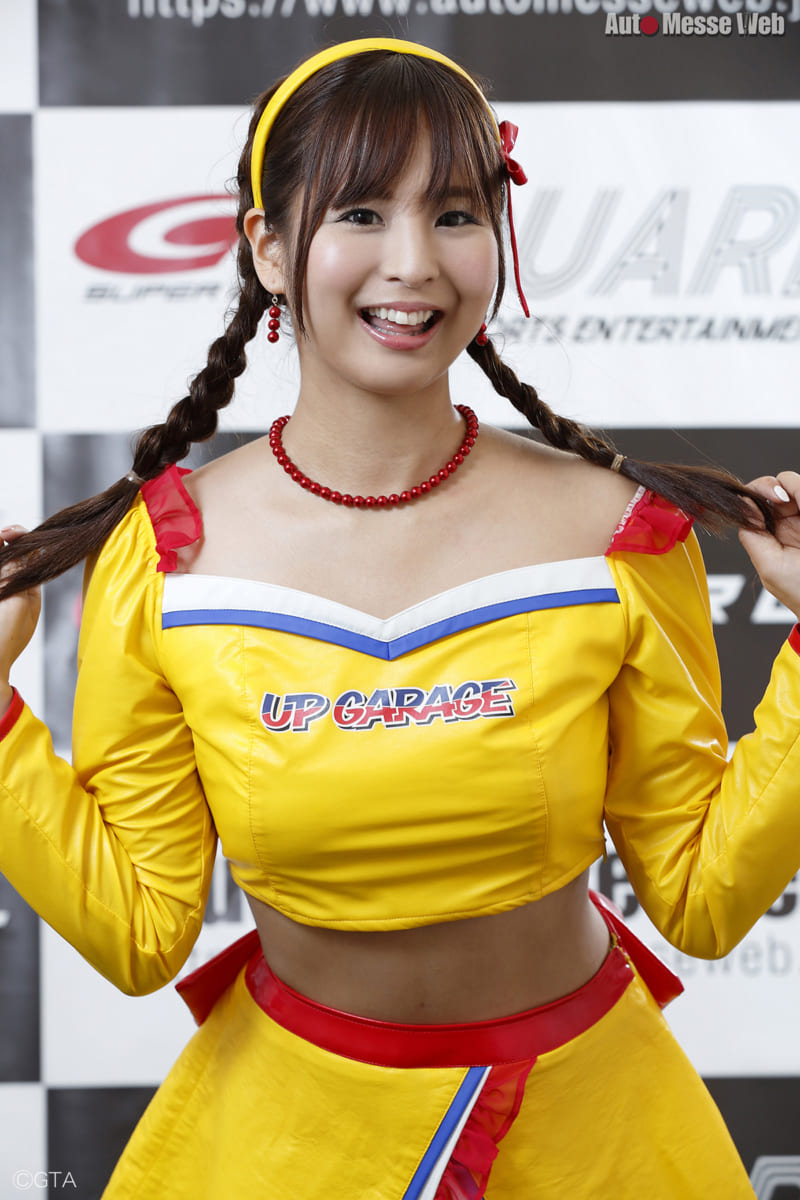 TEAM UPGARAGE、ドリフトエンジェルス、ドリエン、2018、SUPER GT、安田七奈、横田りか、織田真実那、永原芽衣