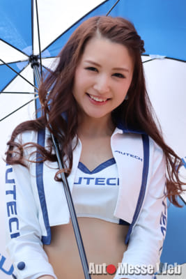 小泉奈央、長沼まゆ、鈴木志歩、SUPER GT、レースクイーン、NISMO、ニスモ