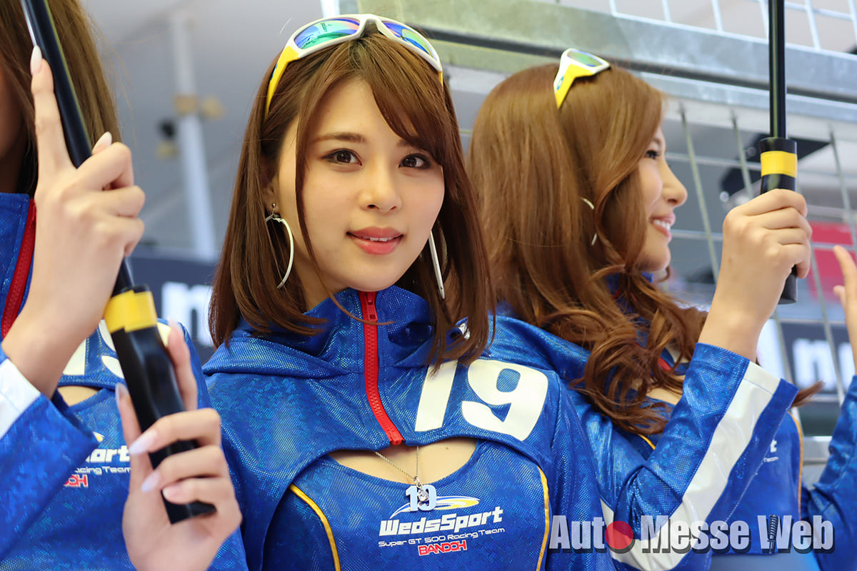 SUPER GT、レースクイーン、レースクィーン、ウェッズスポーツ、近藤みやび、山本成美、小山 桃