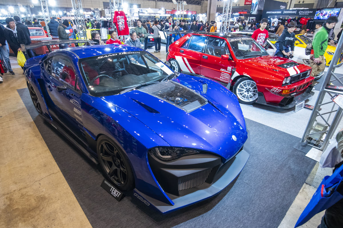 まるでスーパーカーのようなルックス！ 「トヨタ86Future Sports」が初