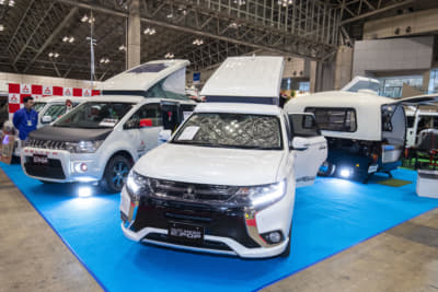 ジャパンキャンピングカーショー2019、カングー、ラングラー、アウトランダーPHEV、ジムニー、車中泊、ハイラックス