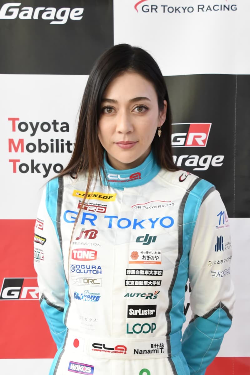 画像ギャラリー オリンピック金メダリストがヴィッツレースに出場 ネッツトヨタ東京が参戦体制を発表 画像13 Auto Messe Web カスタム アウトドア 福祉車両 モータースポーツなどのカーライフ情報が満載