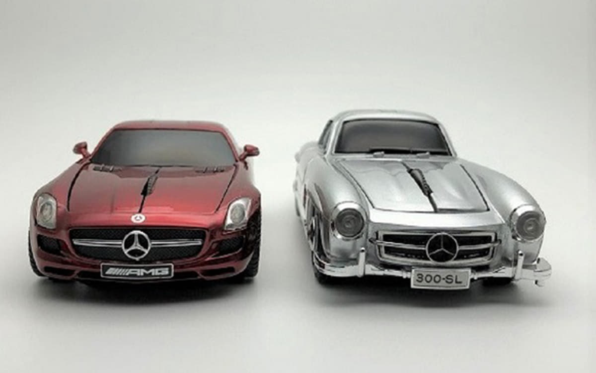(未使用･未開封品)　クリックカーマウス 無線マウス Mercedes SLS AMG サファイアレッド゛ 660257 kmdlckf Click car mouse wireless mouse Mercedes SLS AMG sapphire red