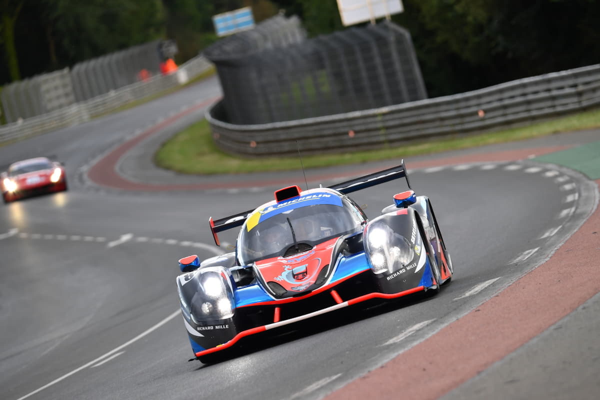 SRT41チームのLMP3マシン