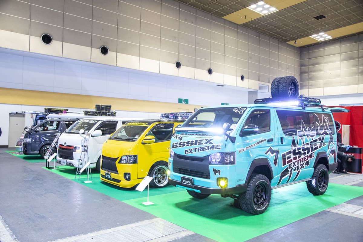 画像ギャラリー 商用車なのになぜ トヨタハイエース 日産キャラバンのカスタムが流行なワケ 画像8 Auto Messe Web カスタム アウトドア 福祉車両 モータースポーツなどのカーライフ情報が満載