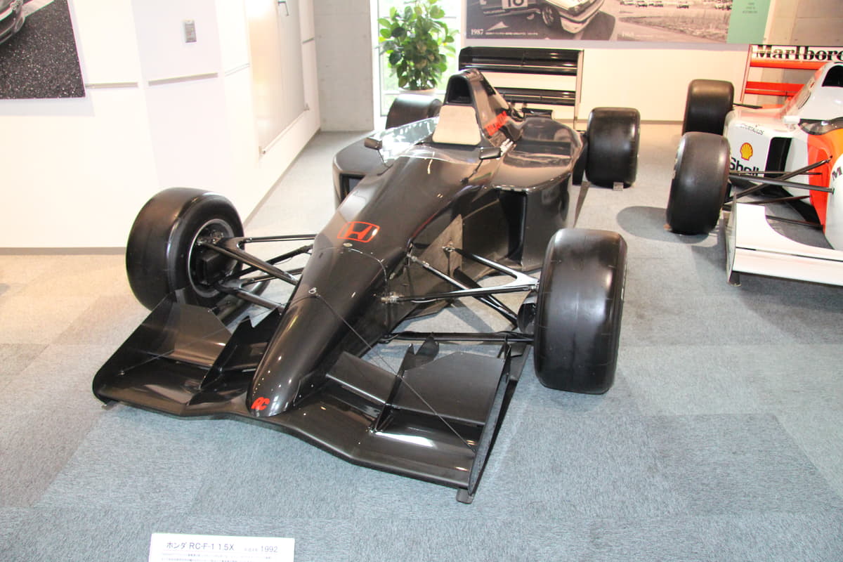 空前のf1ブームは1987年からスタート 今またレッドブル トロ ロッソの活躍で人気が再上昇 Auto Messe Web カスタム アウトドア 福祉車両 モータースポーツなどのカーライフ情報が満載 2ページ目