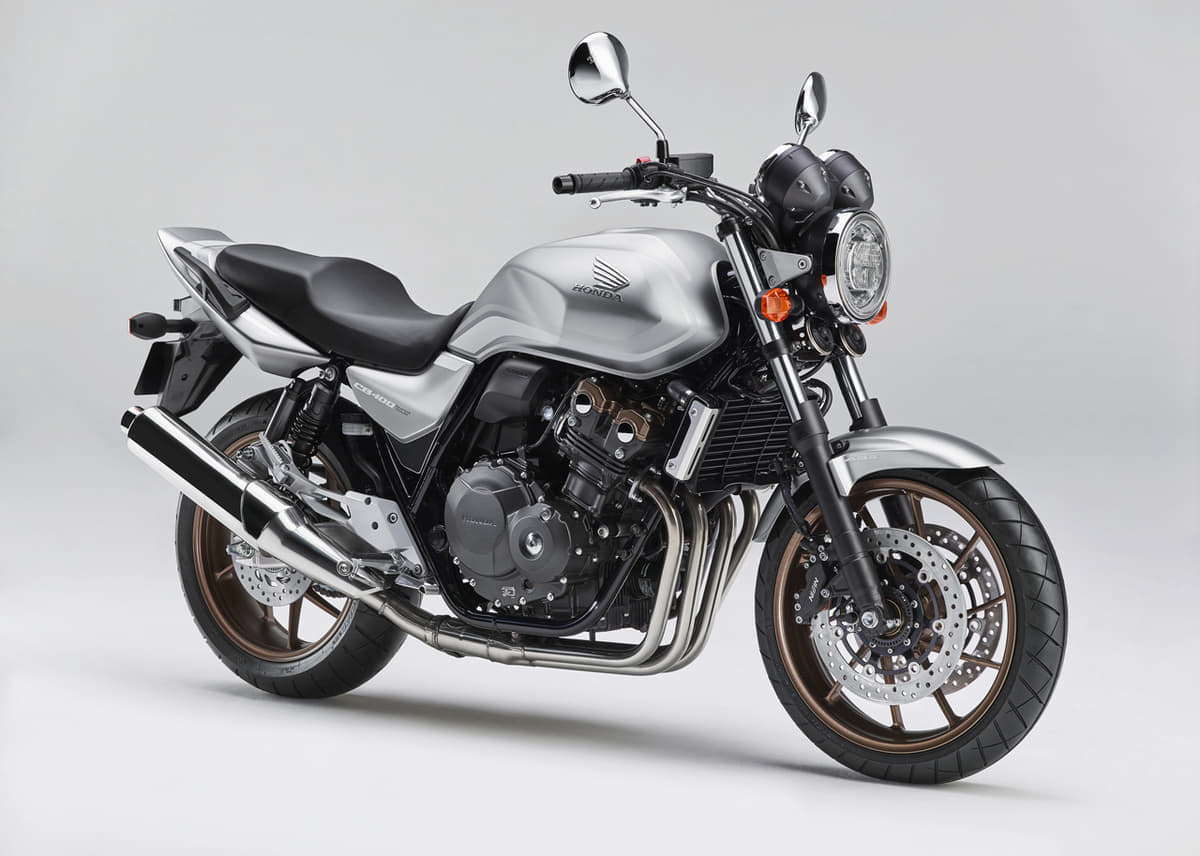 ホンダがCB400とCB1100にシックな艶消しボディカラーの特別仕様車を設定 | AUTO MESSE WEB（オートメッセウェブ）  ～カスタム・アウトドア・福祉車両・モータースポーツなどのカーライフ情報が満載～