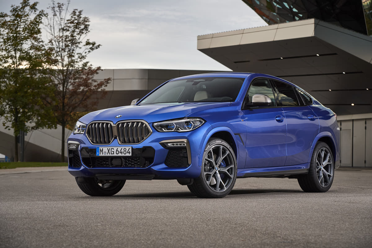 Bmwのsuvクーペ 新型x6 誕生 530ps発揮のハイパフォーマンスモデルも設定 Auto Messe Web カスタム アウトドア 福祉 車両 モータースポーツなどのカーライフ情報が満載