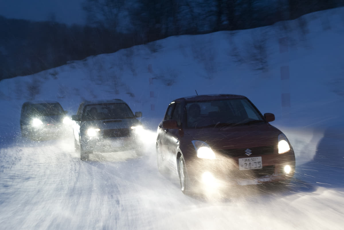 冬なのにオーバーヒート ハイビームもダメ 雪道のドライブ で気をつけておくべき６つのポイント Auto Messe Web カスタム アウトドア 福祉車両 モータースポーツなどのカーライフ情報が満載