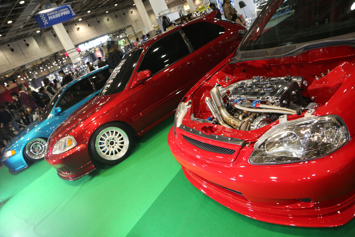 これぞ大阪魂、旧世代「ホンダ・シビック」はまだまだ健在！ オート